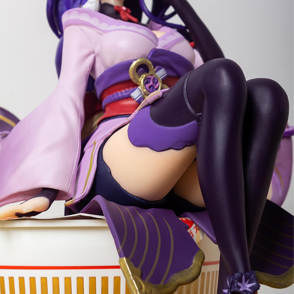Foto 5 pulgar | Figura Rzahuahu Raiden Shogun Sentado 17 Cm Juego De Pvc 1/7 - Venta Internacional.