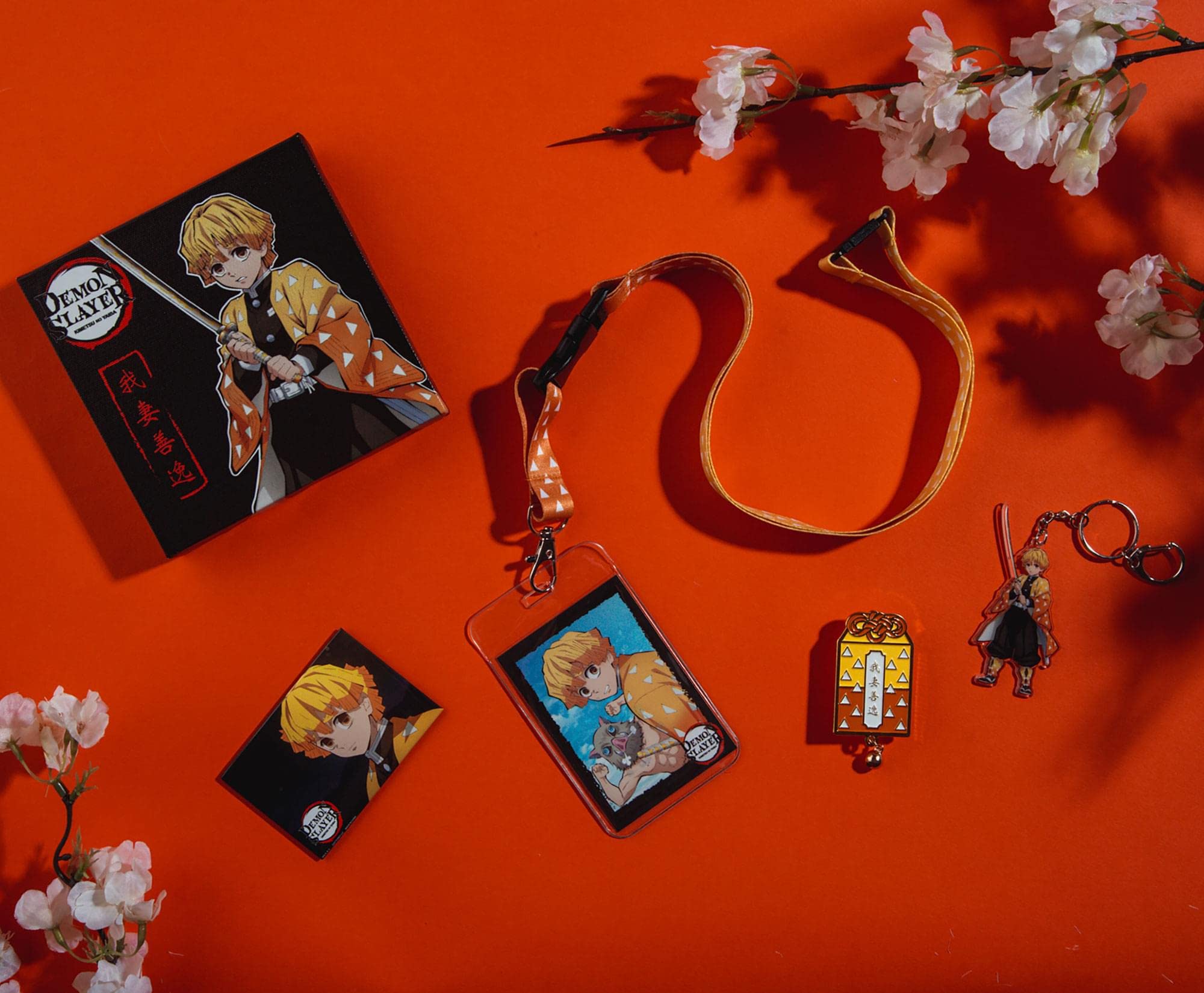 Foto 5 pulgar | Mystery Blind Box Demon Slayer Zenitsu Agatsuma Looksee - Venta Internacional.
