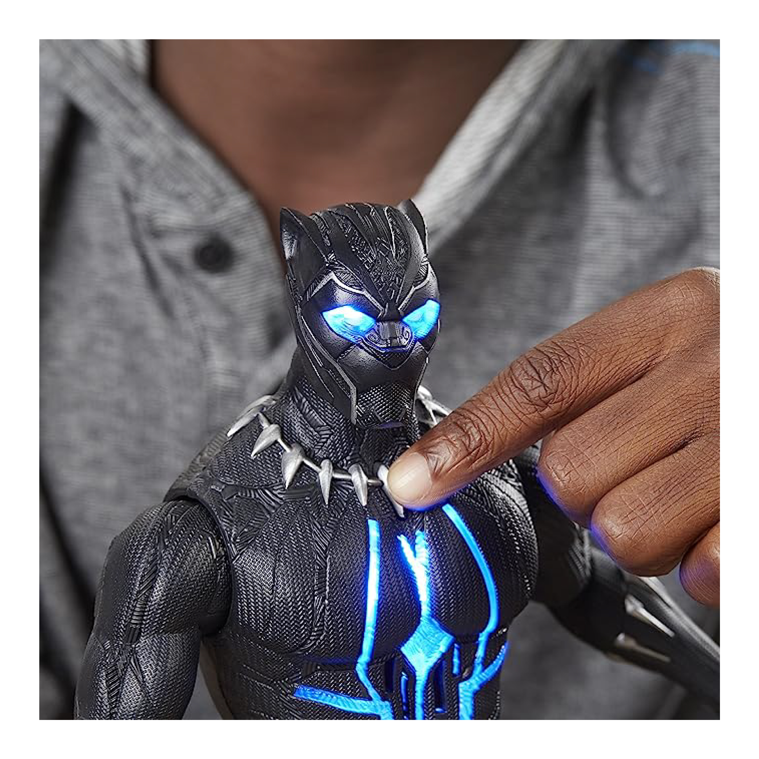 Foto 5 pulgar | Figura de Acción Avengers Black Panther