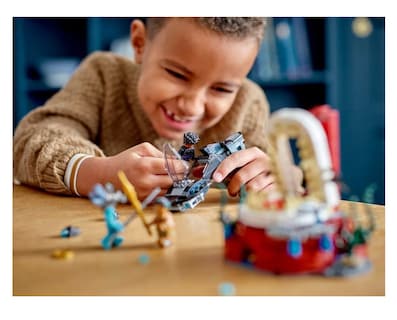 Foto 5 | Lego Wakanda Forever 26213 de 355 Piezas