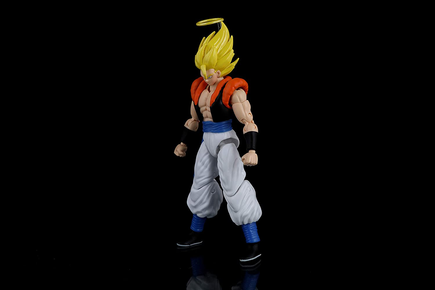 Foto 5 pulgar | Figura Dragon Stars Gogeta - Venta Internacional.