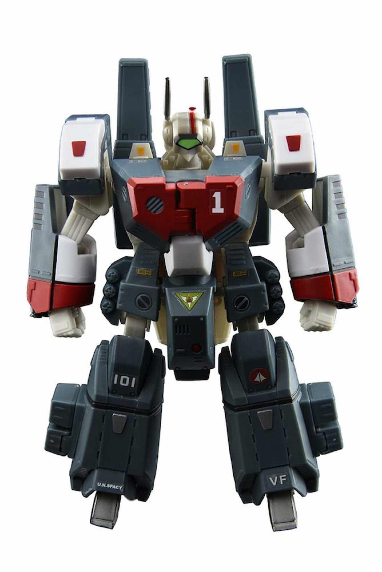 Foto 2 pulgar | Figura De Acción Toynami Robotech- Venta Internacional
