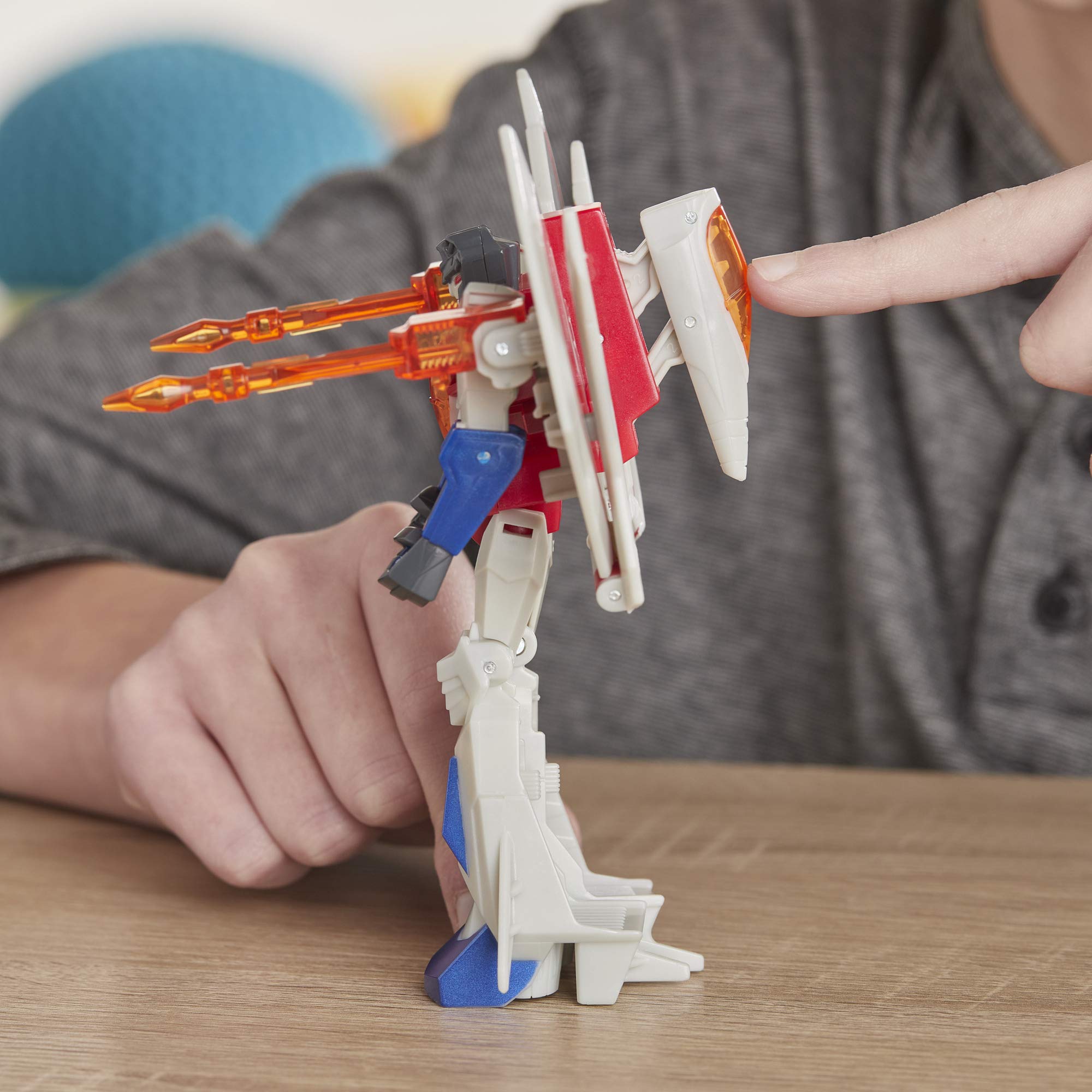Foto 4 | Figura de Acción Transformers Bumblebee Cyberverse Starscream - Venta Internacional