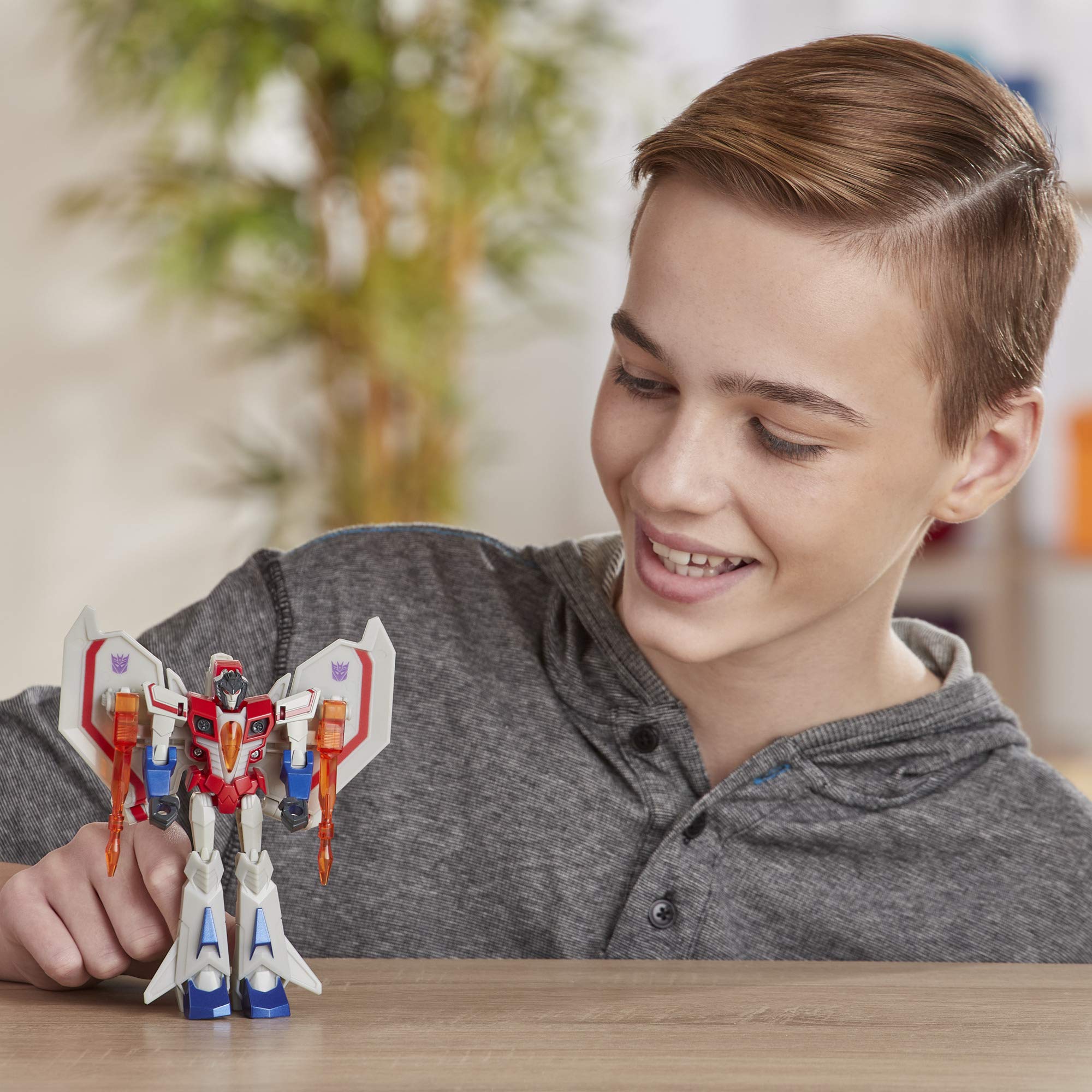Foto 6 pulgar | Figura de Acción Transformers Bumblebee Cyberverse Starscream - Venta Internacional