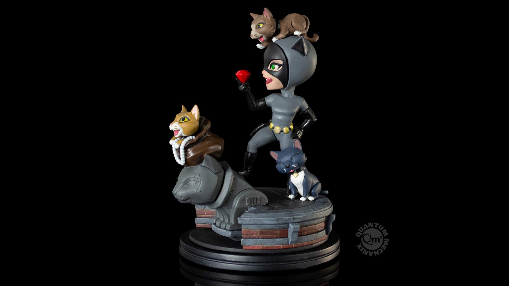 Foto 3 pulgar | Figura Qmx Catwoman Q-fig Elite 12,7 cm Batman The Animation Series - Venta Internacional