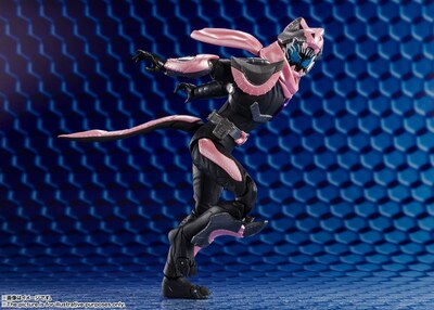 Foto 3 | Figura de Acción Tamashii Nations Kamen Rider Revice Vice - Venta Internacional