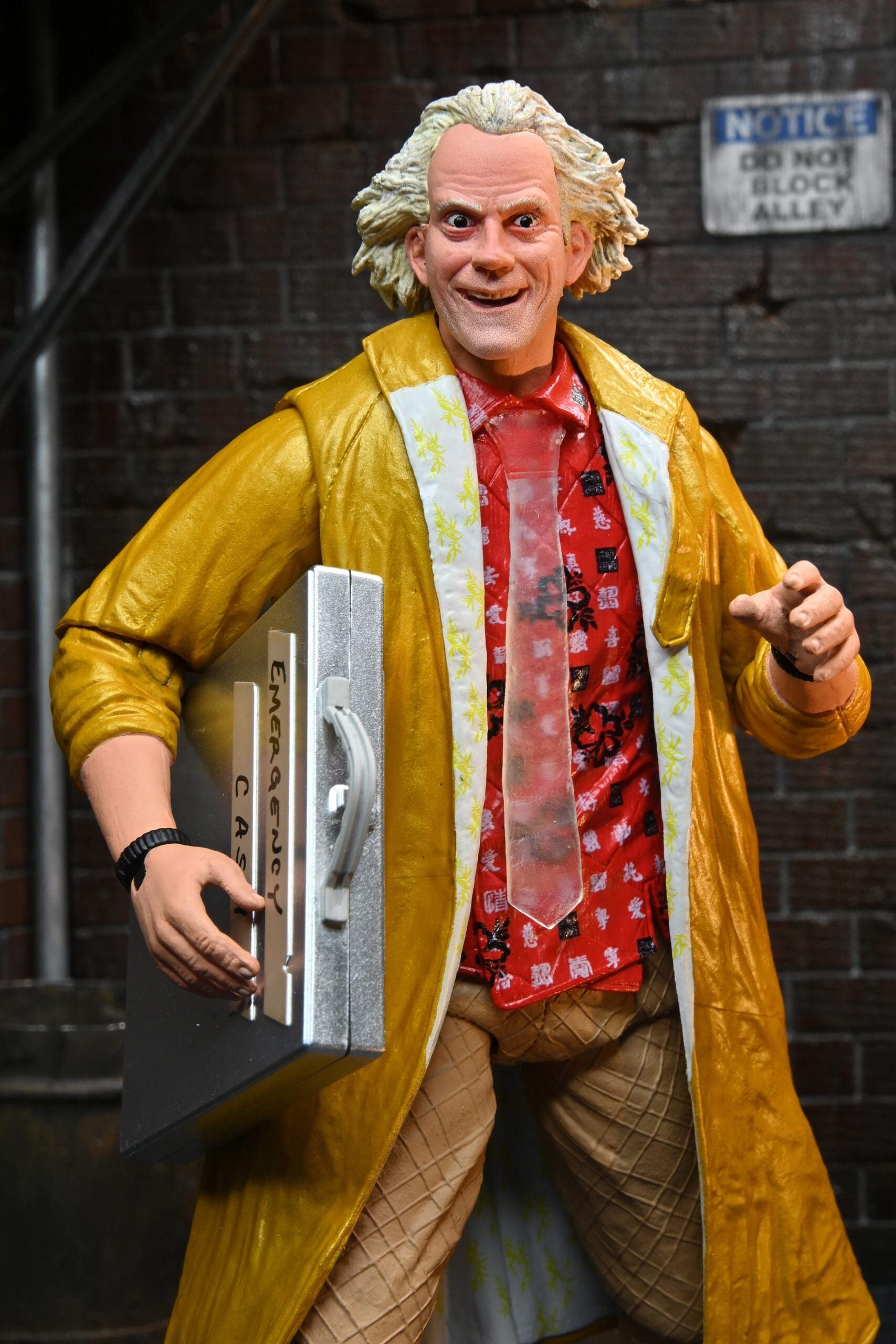 Foto 5 pulgar | Figura de Acción Neca Regreso Al Futuro Ultimate Doc Brown de 18 cm - Venta Internacional