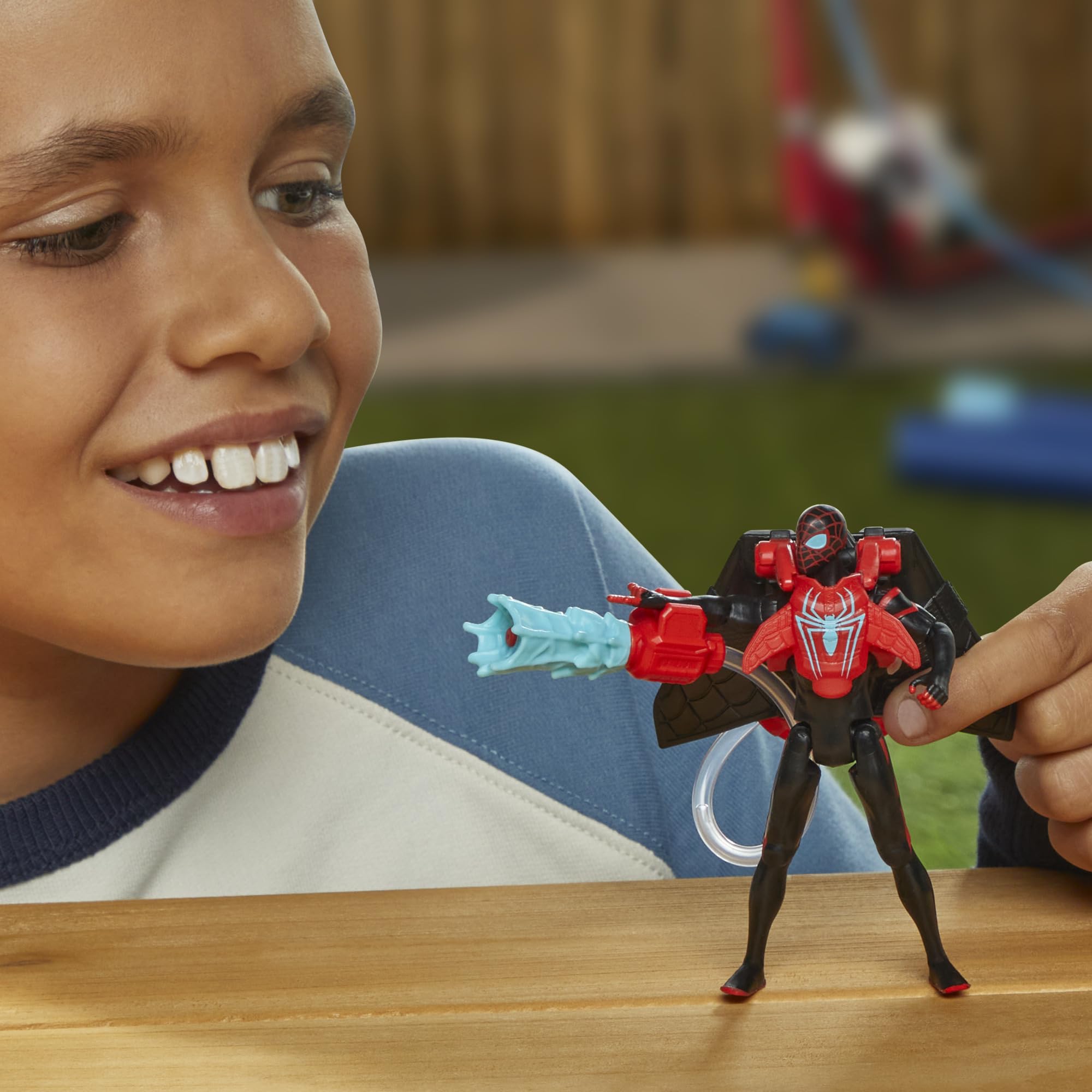 Foto 8 pulgar | Figura de Acción Marvel Spider-man Aqua Web Warriors Miles - Venta Internacional