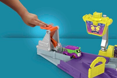 Foto 3 | Playset Fisher-price Dc Batwheels Legion Of Zoom con Rampa para Coche - Venta Internacional