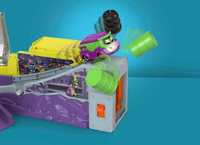 Foto 4 | Playset Fisher-price Dc Batwheels Legion Of Zoom con Rampa para Coche - Venta Internacional