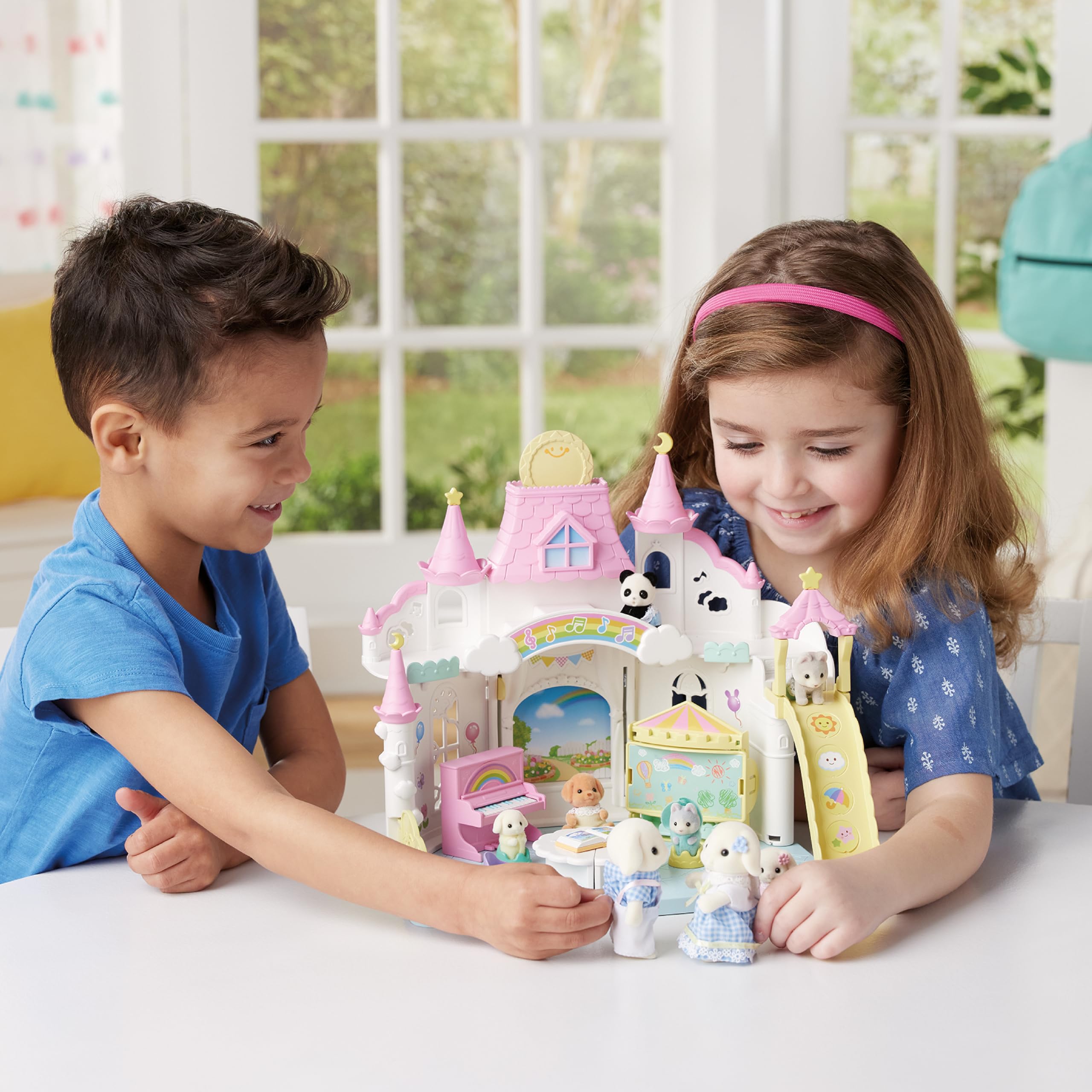 Foto 4 pulgar | Guardería Toy Calico Critters Sunny Castle Con Flora Rabbit Baby - Venta Internacional.