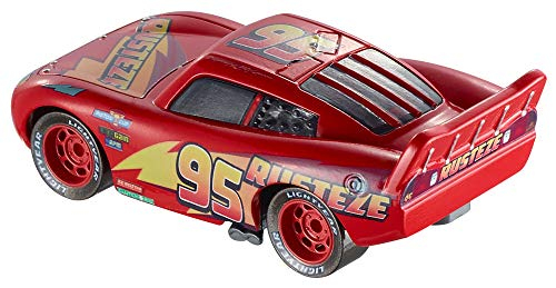 Foto 4 pulgar | Vehículo Fundido A Presión Disney Cars 3 Rust Eze Lightning Mcqueen - Venta Internacional.