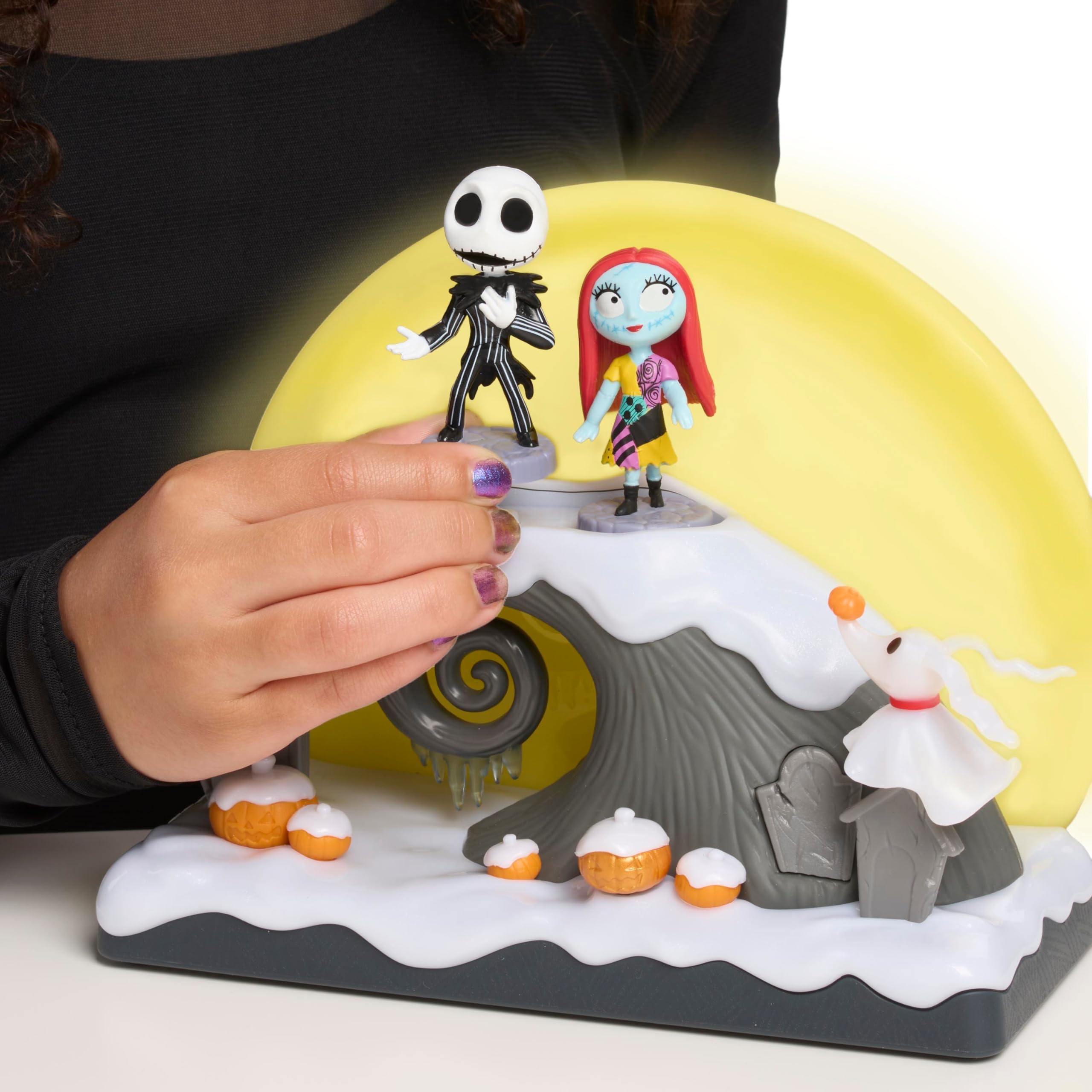 Foto 7 pulgar | Mostrar Just Play Disney La Pesadilla Anterior De Tim Burton - Venta Internacional.