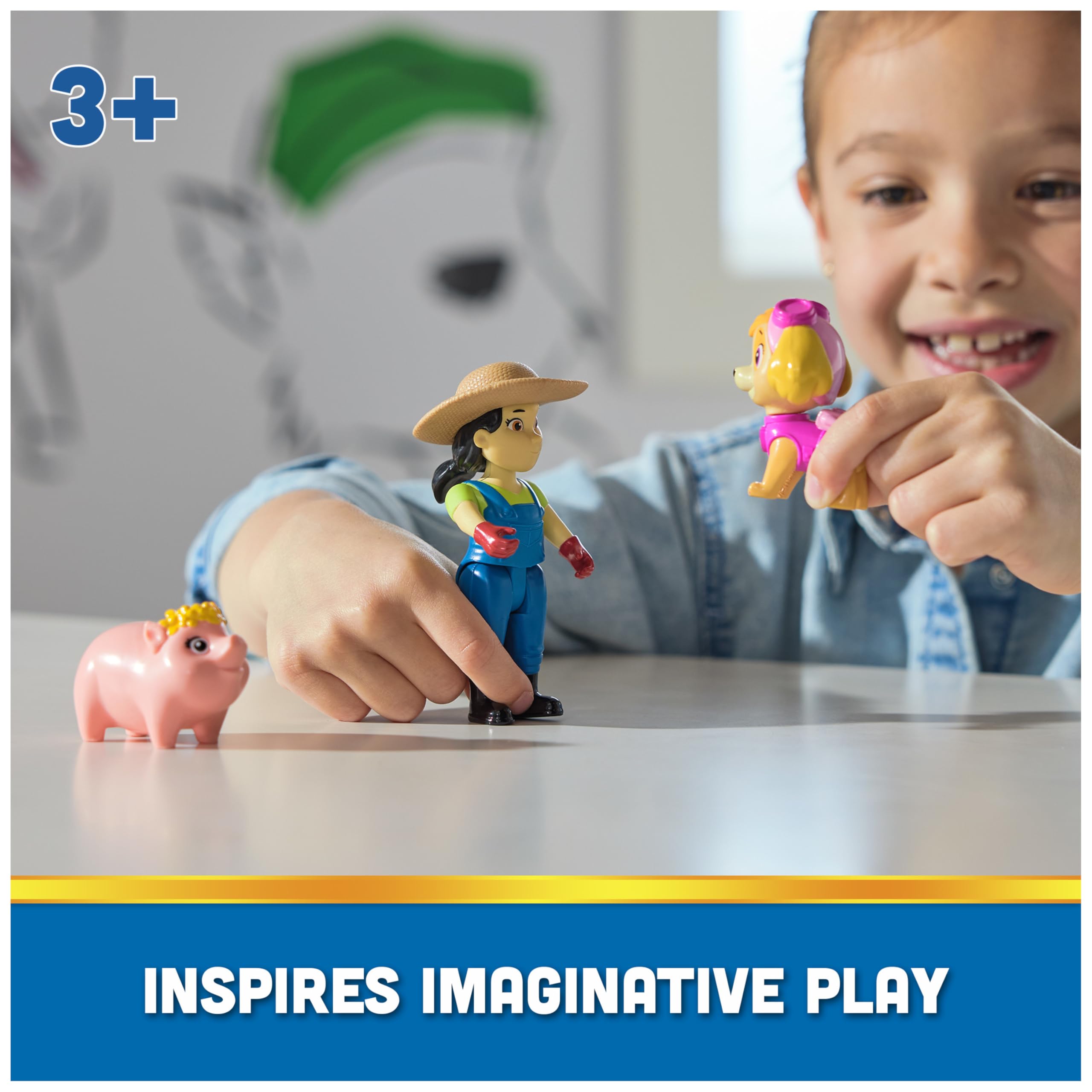 Foto 4 pulgar | Figuras De Acción Paw Patrol Skye, Farmer Yumi Y Piggie Kids 3+ - Venta Internacional.