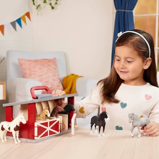 Foto 2 | Establo De Madera Farm Playset Terra De Battat Con 6 Caballos De Juguete - Venta Internacional.