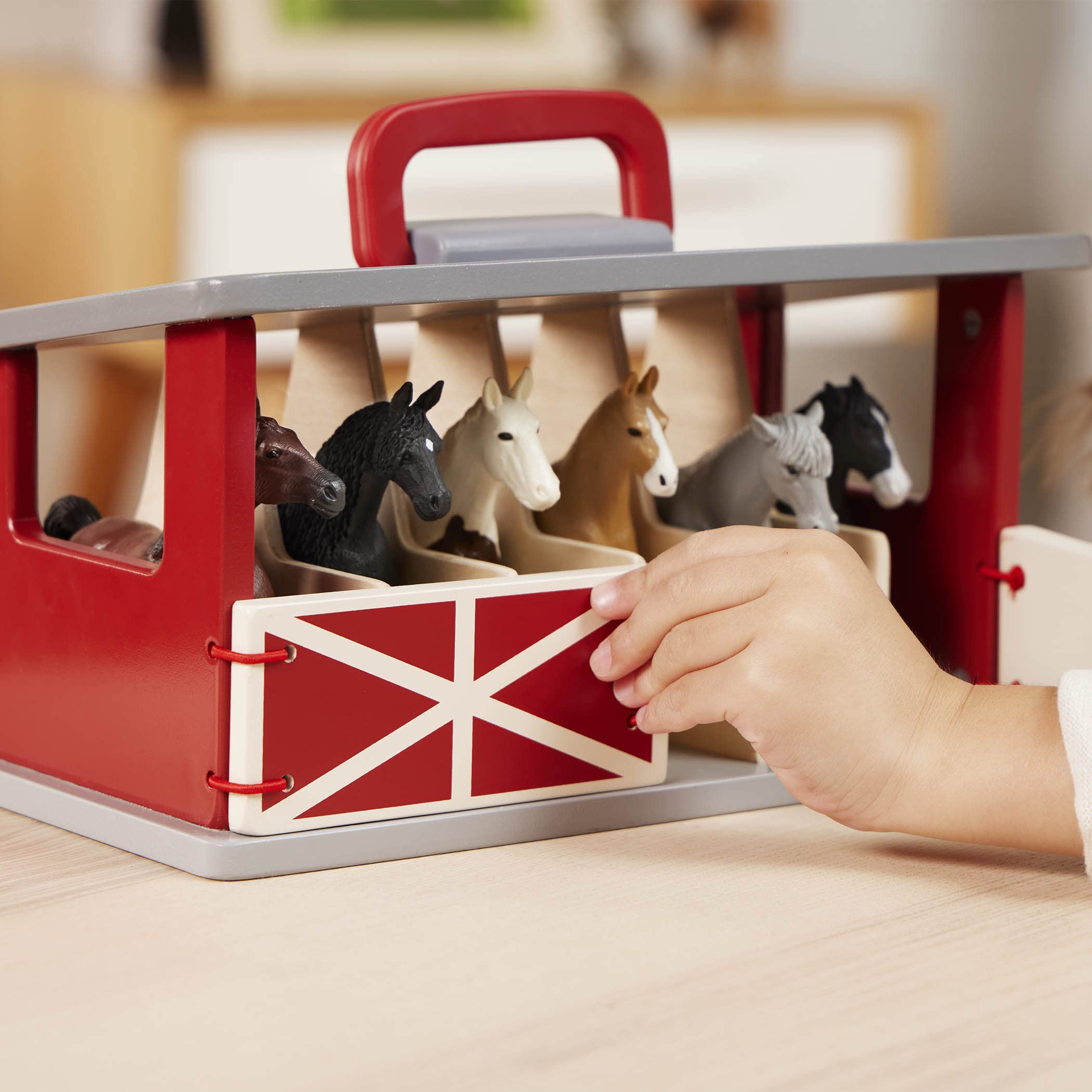 Foto 5 pulgar | Establo De Madera Farm Playset Terra De Battat Con 6 Caballos De Juguete - Venta Internacional.