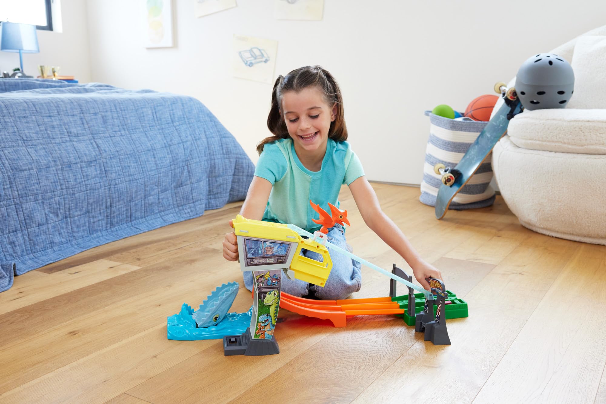 Foto 3 pulgar | Set De Pista Hot Wheels Racerverse Jurassic World Con 2 Coches - Venta Internacional.