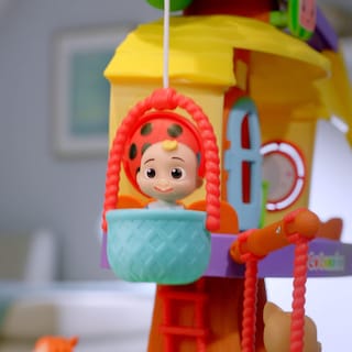 Foto 2 | Playset Cocomelon Deluxe Clubhouse Con Jj Y Sus Amigos Durante 2 Años - Venta Internacional.