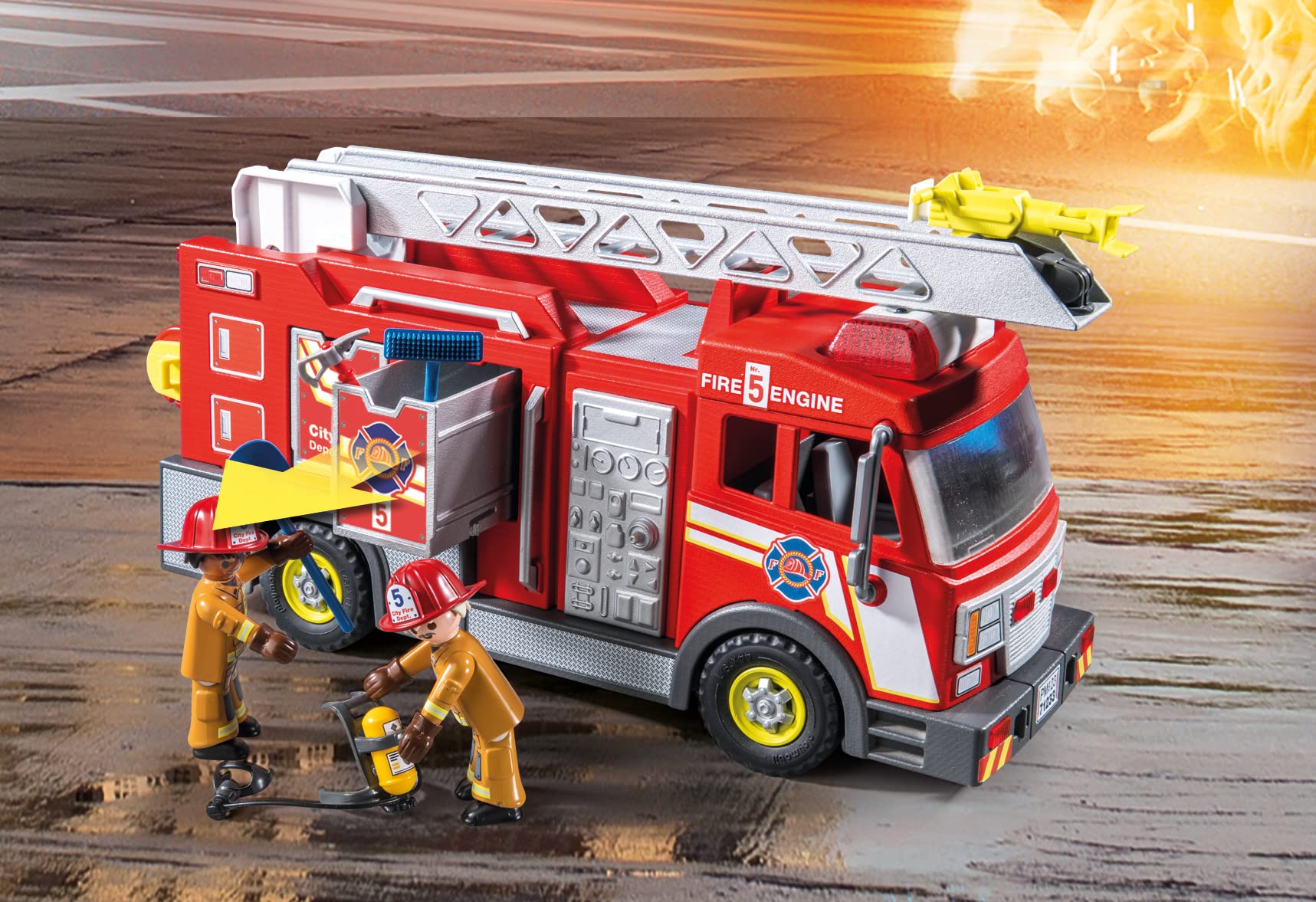 Foto 7 | Camión De Bomberos Playmobil Con Accesorios Y 2 Figuras - Venta Internacional.