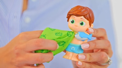 Foto 7 | Set De Juego Musical Cocomelon Para Bañarse Con 2 Figuras Que Cambian De Color - Venta Internacional.
