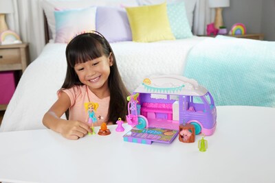 Foto 2 | Autocaravana Playset Polly Pocket Glamping Con Muñeca Y Mascota - Venta Internacional.