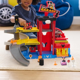 Foto 4 | Garage Just Play Mickey Mouse Con 2 Vehículos Y Más De 18 M - Venta Internacional.
