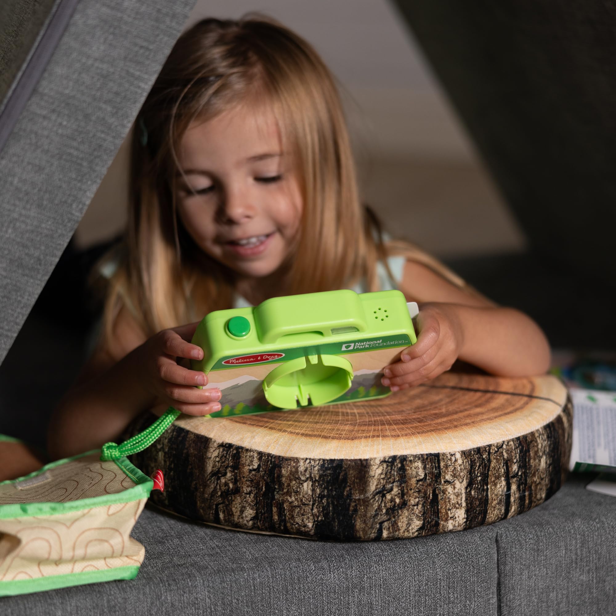 Foto 7 | Set De Juego Con Cámara De Juguete De Madera Melissa & Doug Rocky Mountain - Venta Internacional.