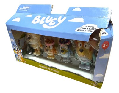 Foto 3 | Bluey Wedding Time Tiempo De Boda Set 4 Figuras Moose Cf