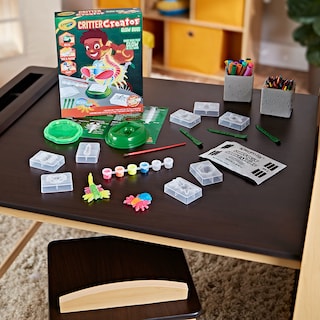 Foto 7 | Kit De Juguetes Clay Bug Crayola Glow In The Dark Critter Creator - Venta Internacional.