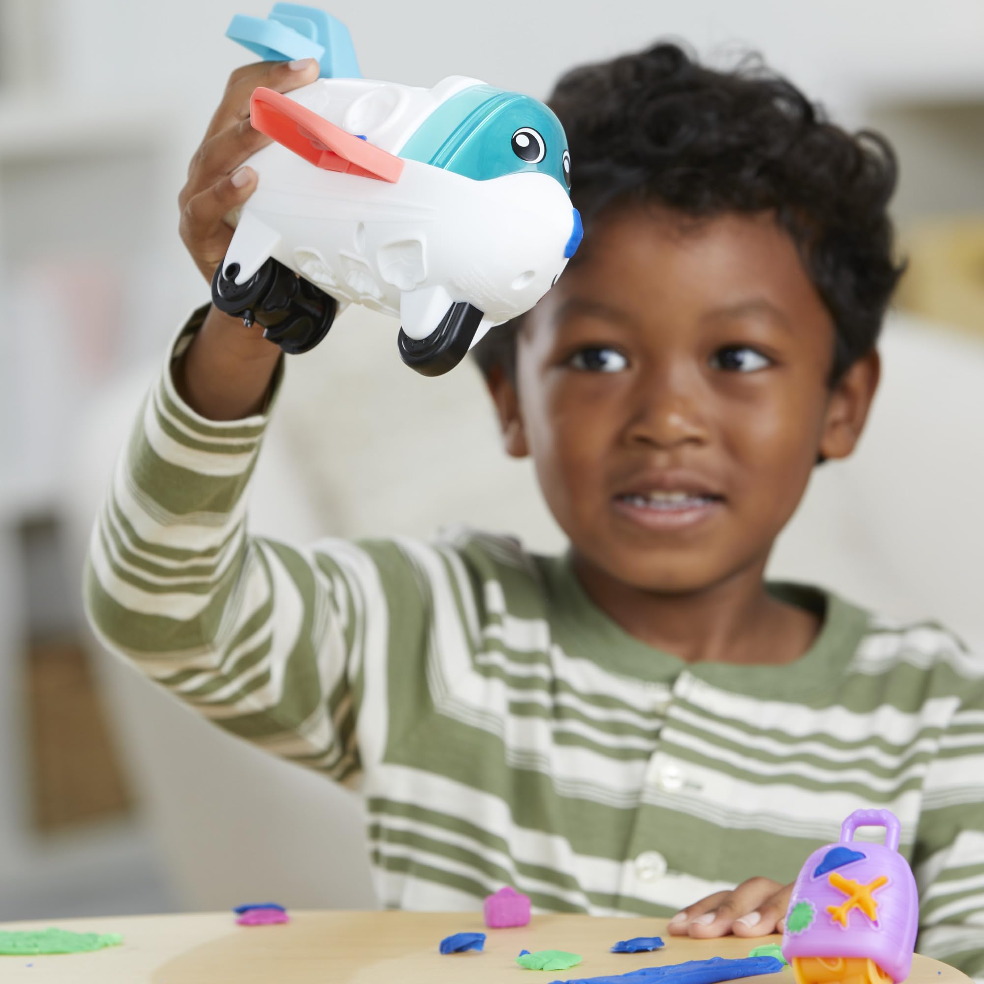 Foto 6 pulgar | Set De Inicio Play-doh Airplane Explorer Con Jet Y Mapa Mundial - Venta Internacional.