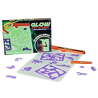 Foto 4 | Set De Arte Crayola Glow Art Studio Con Varita De Luz Y Lienzo Brillante - Venta Internacional.