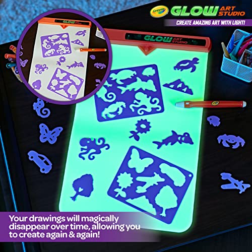 Foto 5 | Set De Arte Crayola Glow Art Studio Con Varita De Luz Y Lienzo Brillante - Venta Internacional.