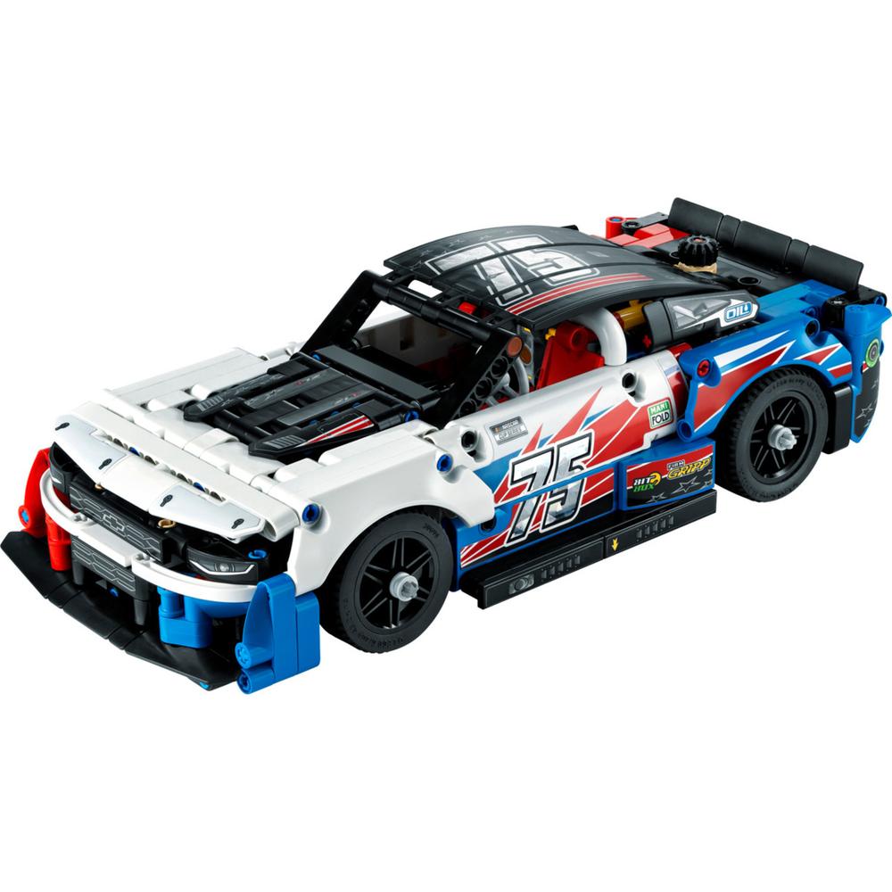 Foto 3 pulgar | Lego Technic Nascar Next Gen Chevrolet Camaro ZL1