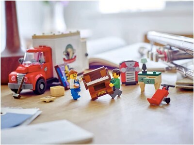 Foto 5 | Camión Móvil Toy Lego Icons 40586 Con 2 Minifiguras - Venta Internacional.