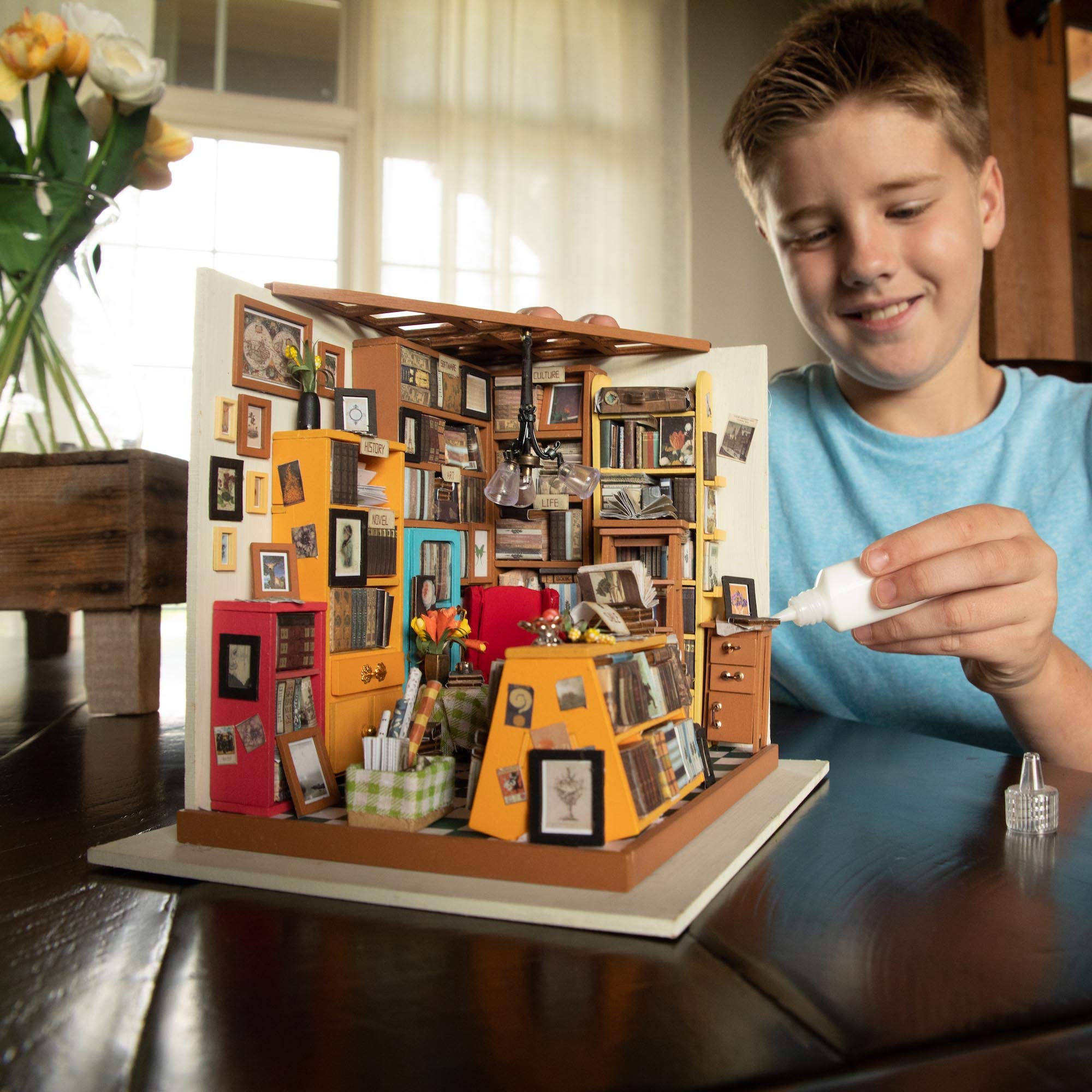 Foto 5 pulgar | Kit De Maquetas Fat Brain Toys Diy En Miniatura Harper's Library - Venta Internacional.