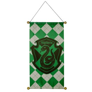 Foto 1 | Estandarte De Tela Para Casa Con Rubíes De Harry Potter, Hogwarts, Slytherin - Venta Internacional.