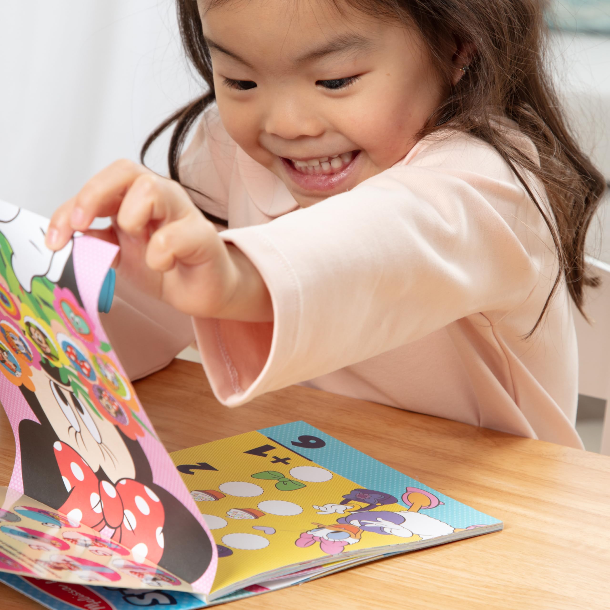 Foto 4 pulgar | Bloc De Actividades Y Estampado De Pegatinas Melissa & Doug Minnie Mouse - Venta Internacional.