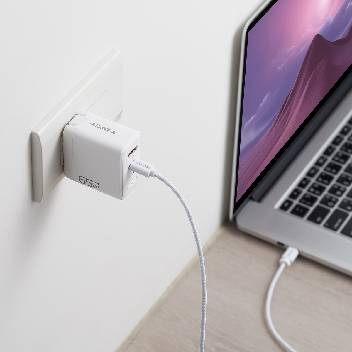 Foto 9 pulgar | Cargador de Pared ADATA Gan 65W USB-C y USB-A Blanco