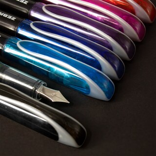Foto 5 | Pack De 11 Plumas Estilográficas Desechables Zebra Fuente, Punta De 1 Mm - Venta Internacional.