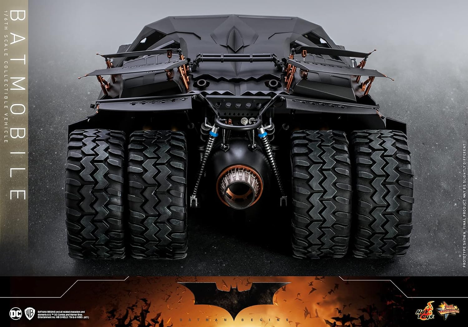 Foto 8 pulgar | Hot Toys 1:6 De Escala Dc Batman Begins: Batmobile