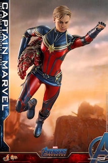 Foto 5 | Figura Capitana Marvel Avengers: Endgame Hot Toys 1:6 de Escala