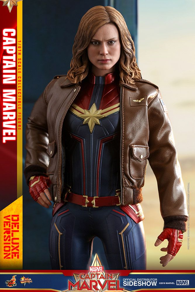 Foto 2 | Figura Capitana Marvel Edición de Lujo Hot Toys 1:6