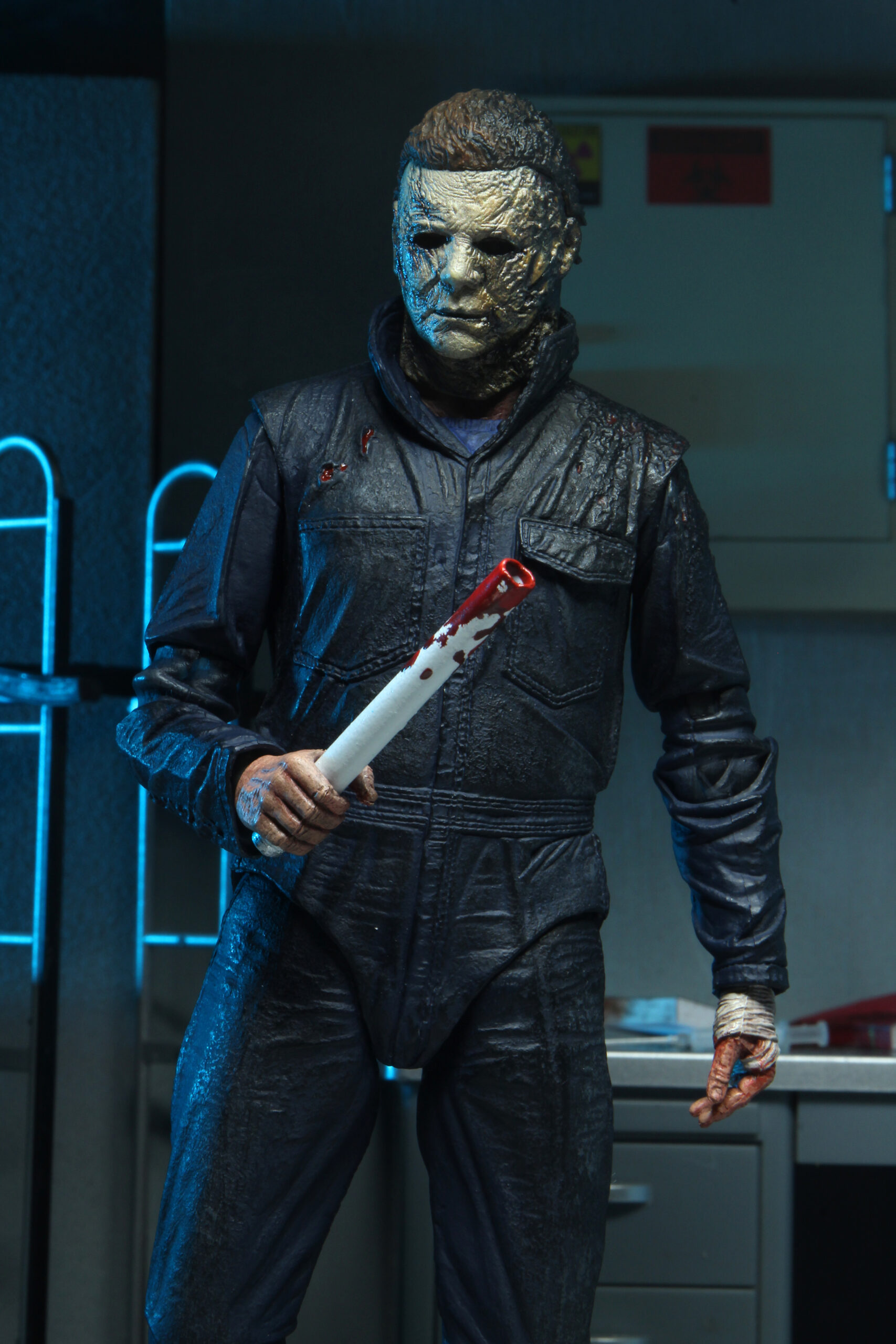 Foto 8 pulgar | Figura Neca Ultimate Action Figure Halloween Kills: Michael Myers