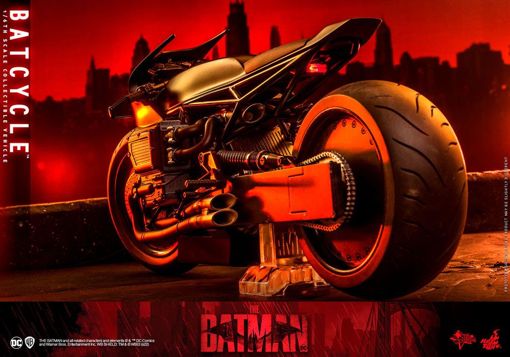 Foto 7 pulgar | Figura Hot Toys Vehicle Accessory Set DC The Batman: Batcycle 1:6 de Escala