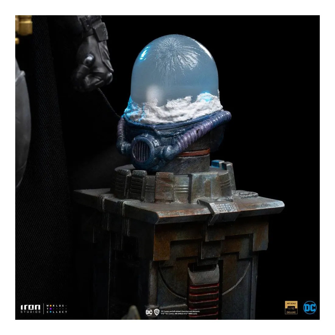 Foto 4 | Figura Iron Studios de Batman-Venta Internacional