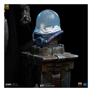 Foto 4 | Figura Iron Studios de Batman-Venta Internacional