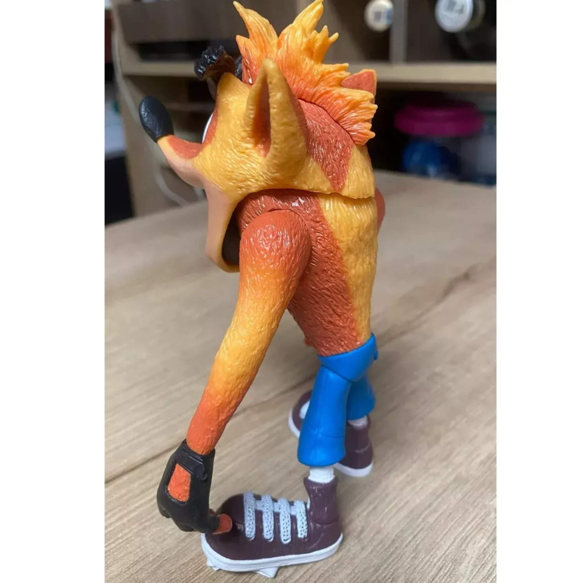 Foto 6 pulgar | Figura Crash Bandicoot Mr. Gadgets N Sane Trilogy 16cm