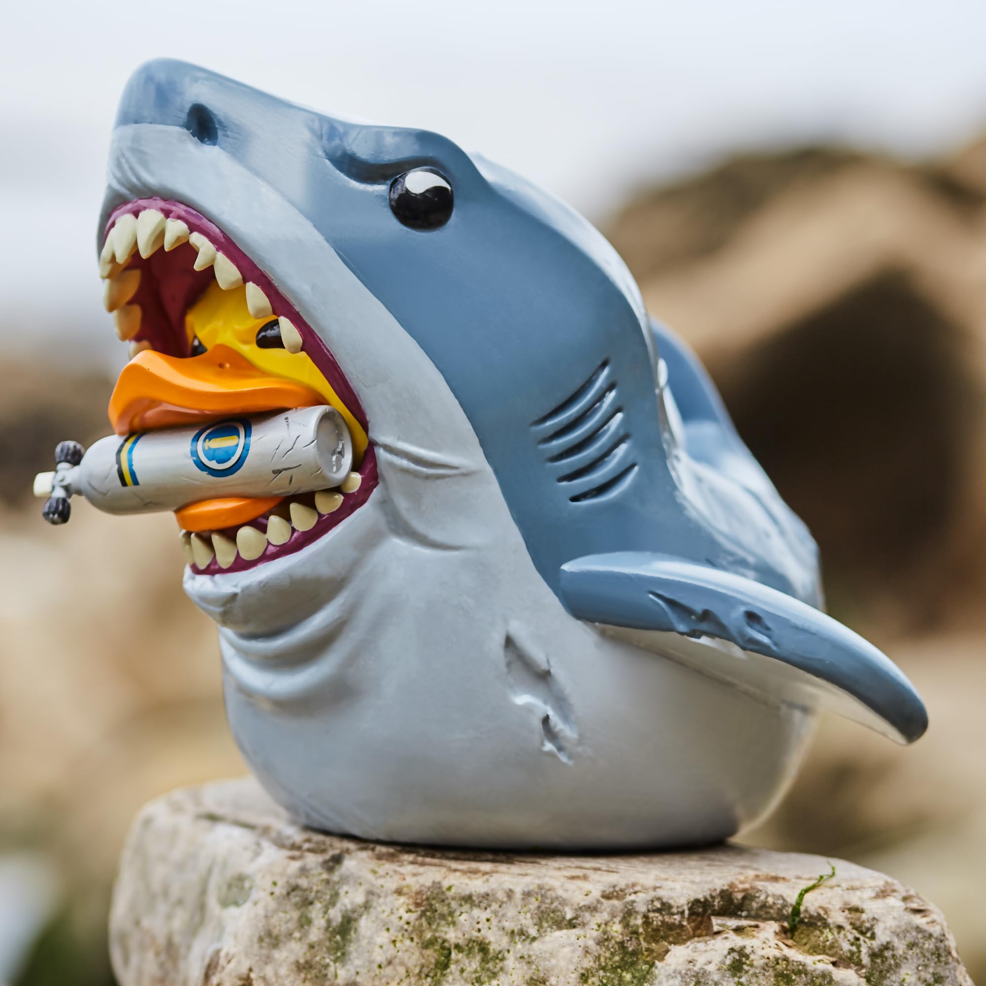 Foto 7 pulgar | Figura Coleccionable Pato De Goma Tubbz Giant Bruce - Venta Internacional