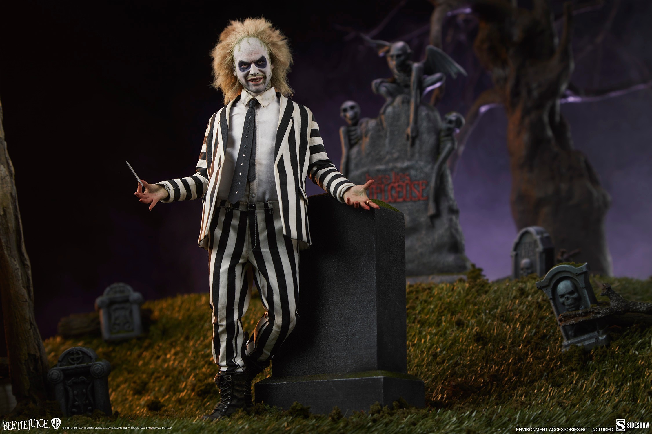 Foto 3 | Beetlejuice Sixth Scale Figure - Sideshow Collectibles