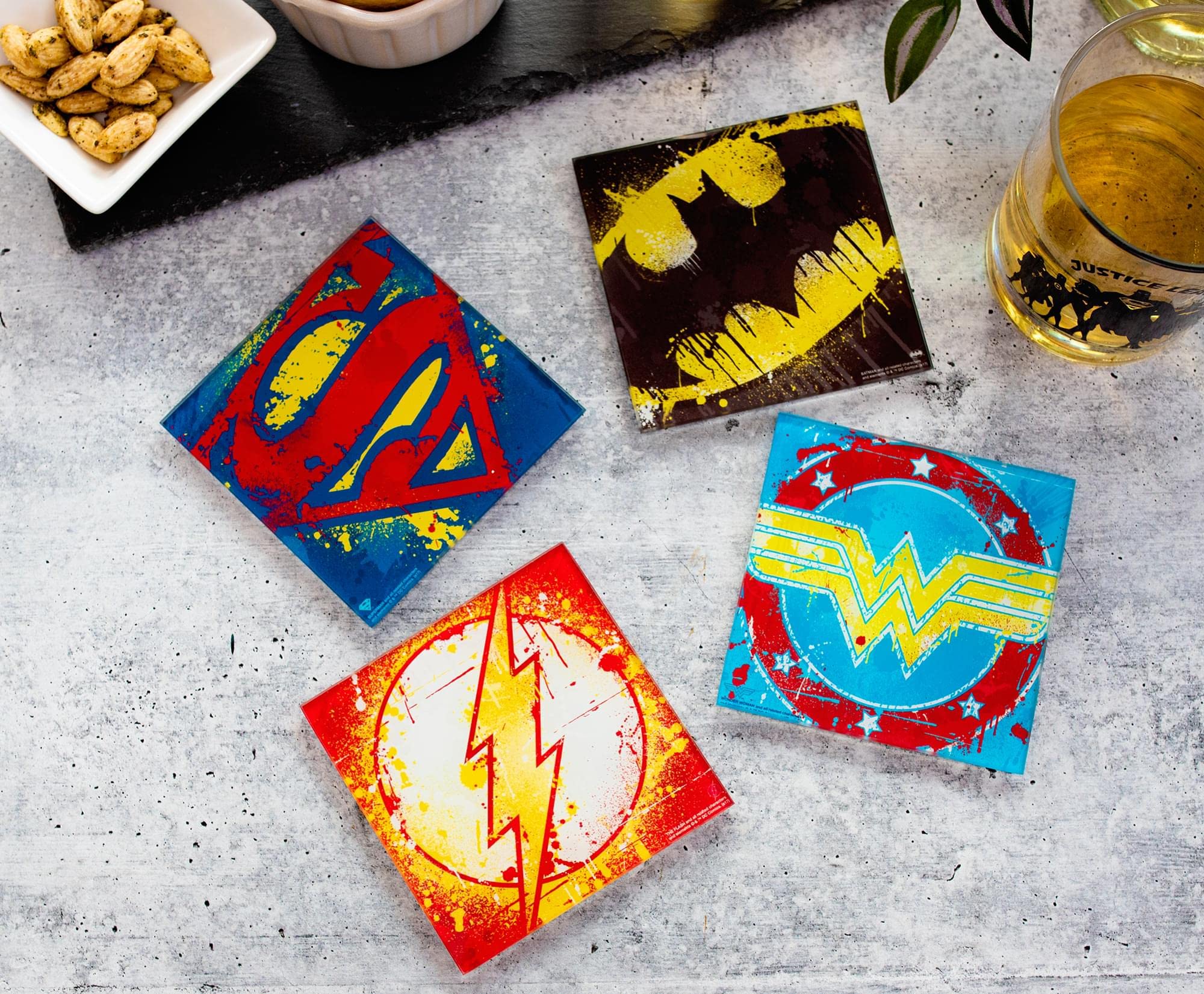 Foto 3 pulgar | Set De 4 Logotipos De Superhéroes Con Grafiti De Dc Comics De Glass Coasters - Venta Internacional.